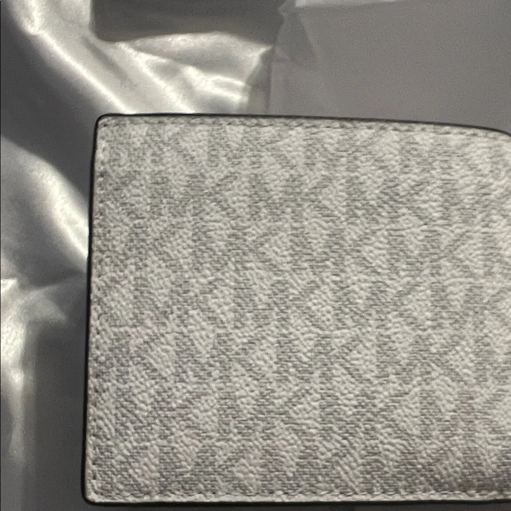 Michael Kors White and Green Men's Bi-Fold Wallet